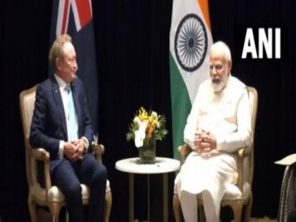 PM Modi kickstarts Sydney visit, meets Australian CEOs | PM Modi kickstarts Sydney visit, meets Australian CEOs