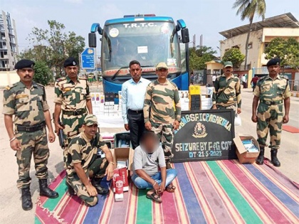 BSF seizes huge cache of mobile phones from India-Bangladesh bus service in Agartala | BSF seizes huge cache of mobile phones from India-Bangladesh bus service in Agartala