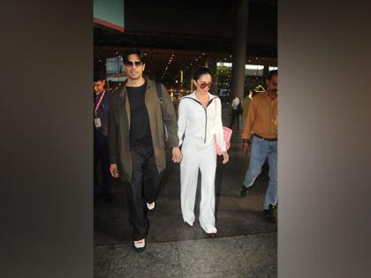 Sidharth Malhotra, Kiara Advani back in Mumbai after vacation | Sidharth Malhotra, Kiara Advani back in Mumbai after vacation
