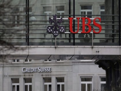 UBS China suspends funds management project after Credit Suisse deal | UBS China suspends funds management project after Credit Suisse deal