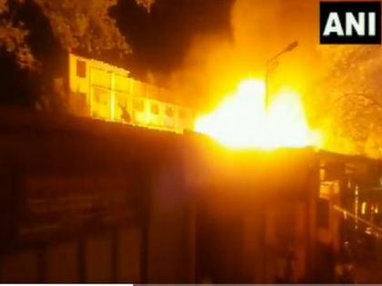 Maharashtra: Massive fire breaks out at furniture warehouse in Pune | Maharashtra: Massive fire breaks out at furniture warehouse in Pune