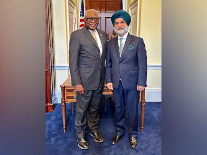 Indian envoy Sandhu meets US Congressman Clyburn, discuss ways to strengthen healthcare, clean energy | Indian envoy Sandhu meets US Congressman Clyburn, discuss ways to strengthen healthcare, clean energy