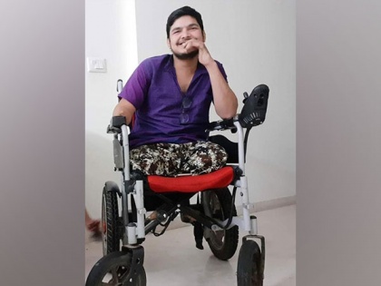 Suraj Tiwari who lost his legs, arm in accident cracks UPSC civil services | Suraj Tiwari who lost his legs, arm in accident cracks UPSC civil services