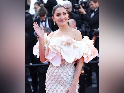 Cannes 2023: Anushka Sharma makes her red carpet debut in an off-shoulder gown | Cannes 2023: Anushka Sharma makes her red carpet debut in an off-shoulder gown