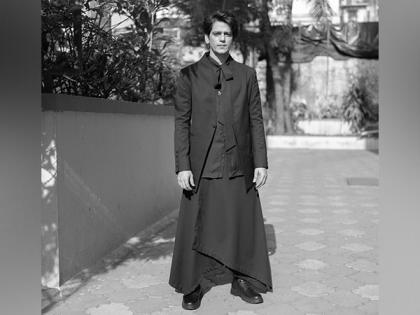 Dahaad actor Vijay Varma reveals his attire for IIFA Rocks 2023 | Dahaad actor Vijay Varma reveals his attire for IIFA Rocks 2023 Dahaad actor Vijay Varma reveals his attire for IIFA Rocks 2023 | Dahaad actor Vijay Varma reveals his attire for IIFA Rocks 2023