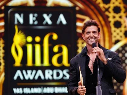 Hrithik Roshan wins IIFA 2023 'Best Actor' award for 'Vikram Vedha' | Hrithik Roshan wins IIFA 2023 'Best Actor' award for 'Vikram Vedha'