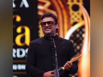 IIFA 2023: R Madhavan wins Best Director award for 'Rocketry: The Nambi Effect', fans say "well deserved" | IIFA 2023: R Madhavan wins Best Director award for 'Rocketry: The Nambi Effect', fans say "well deserved"