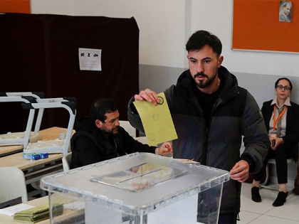 Voting begins across Turkey in first-ever presidential runoff | Voting begins across Turkey in first-ever presidential runoff