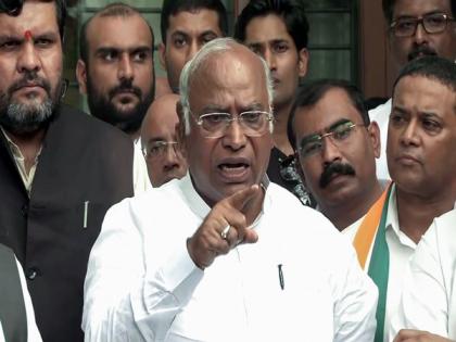 "There should not be any alliance with AAP in Delhi": Congress leaders told President Kharge | "There should not be any alliance with AAP in Delhi": Congress leaders told President Kharge