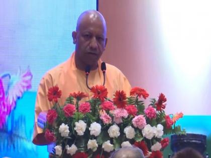"Today no one can look at India with crooked eyes": CM Yogi on 9 years of Modi govt | "Today no one can look at India with crooked eyes": CM Yogi on 9 years of Modi govt "Today no one can look at India with crooked eyes": CM Yogi on 9 years of Modi govt | "Today no one can look at India with crooked eyes": CM Yogi on 9 years of Modi govt