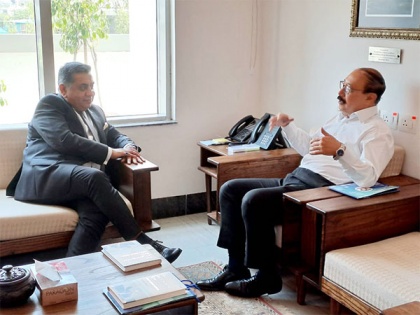 UK MoS for South Asia Lord Tariq Ahmad meets former Foreign Secy Shringla in Delhi | UK MoS for South Asia Lord Tariq Ahmad meets former Foreign Secy Shringla in Delhi