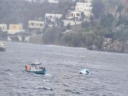 Tourist boat capsizes in Italy's Lake Maggiore, kills four | Tourist boat capsizes in Italy's Lake Maggiore, kills four