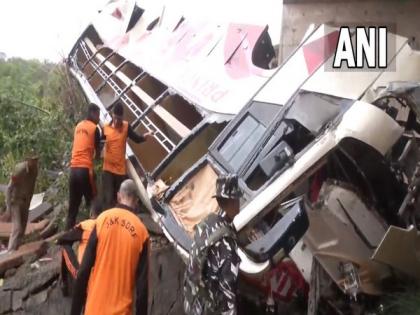 J-K: Death toll in Jammu bus accident mounts to 10 | J-K: Death toll in Jammu bus accident mounts to 10