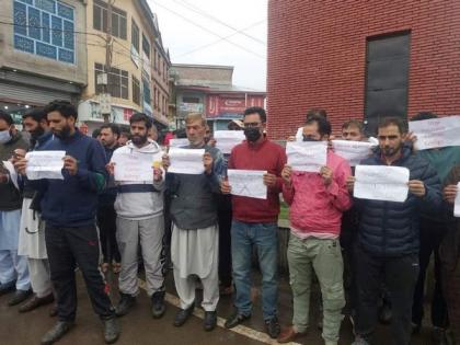 Solidarity amidst tragedy: Candlelight marches denounce terrorist attack in Kashmir | Solidarity amidst tragedy: Candlelight marches denounce terrorist attack in Kashmir