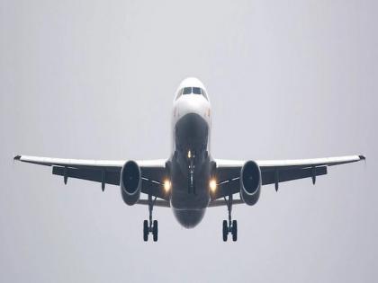 Bad weather in Delhi leads to diversion of 10 flights, disrupts air travel | Bad weather in Delhi leads to diversion of 10 flights, disrupts air travel