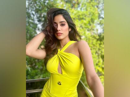 New Day, New Pics from Janhvi Kapoor's galler | New Day, New Pics from Janhvi Kapoor's galler