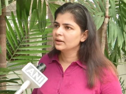 Playback singer Chinmayi Sripaada holds many responsible for saving Vairamuthu over harassment allegations | Playback singer Chinmayi Sripaada holds many responsible for saving Vairamuthu over harassment allegations