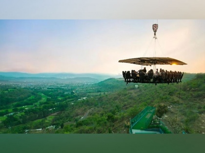 Shapoorji Pallonji Real Estate gives an Exquisite Sky Dining Experience to its Channel Partners 160 ft. above | Shapoorji Pallonji Real Estate gives an Exquisite Sky Dining Experience to its Channel Partners 160 ft. above