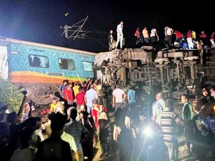 Odisha train accident: Tamil Nadu, Odisha declare one-day state mourning; Punjab CM condoles victims | Odisha train accident: Tamil Nadu, Odisha declare one-day state mourning; Punjab CM condoles victims Odisha train accident: Tamil Nadu, Odisha declare one-day state mourning; Punjab CM condoles victims | Odisha train accident: Tamil Nadu, Odisha declare one-day state mourning; Punjab CM condoles victims