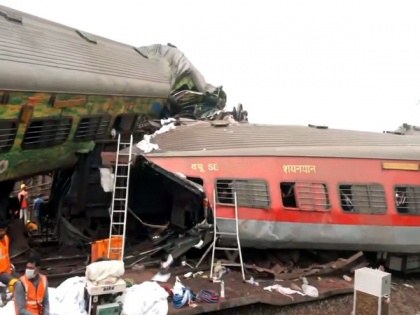 Railway Ministry issues helpline numbers for people affected in Odisha accident | Railway Ministry issues helpline numbers for people affected in Odisha accident