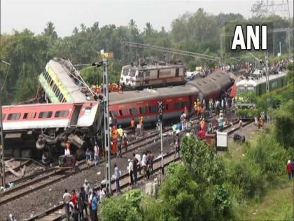 Odisha train mishap: Indian film industry offers condolences to those who lost their loved ones | Odisha train mishap: Indian film industry offers condolences to those who lost their loved ones