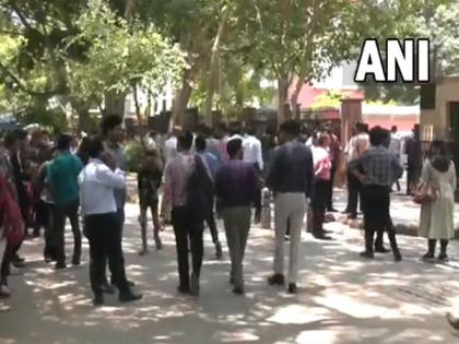 Delhi: Fire breaks out at Jawahar Lal Nehru Bhawan | Delhi: Fire breaks out at Jawahar Lal Nehru Bhawan