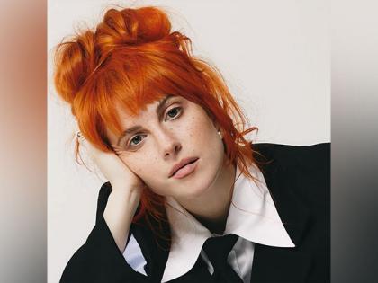 Hayley Williams apologises for kicking fans out of show | Hayley Williams apologises for kicking fans out of show