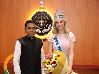 Miss World 2022 Karolina Bielawska meets Goa CM Pramod Sawant | Miss World 2022 Karolina Bielawska meets Goa CM Pramod Sawant