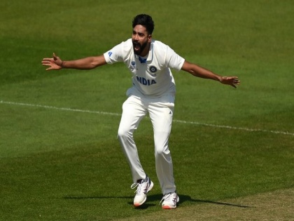 He looks like ultimate competitor: Ricky Ponting heaps praise on India pacer Mohammed Siraj | He looks like ultimate competitor: Ricky Ponting heaps praise on India pacer Mohammed Siraj