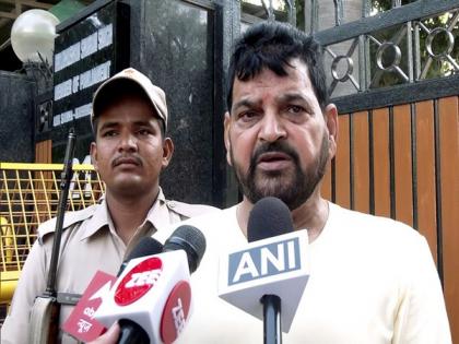 "Nobody came to me," WFI Chief Brij Bhushan Singh denies reports of Delhi Police visiting his residence | "Nobody came to me," WFI Chief Brij Bhushan Singh denies reports of Delhi Police visiting his residence