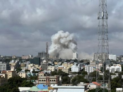 Explosion kills at least 27, mostly children, in Somalia | Explosion kills at least 27, mostly children, in Somalia