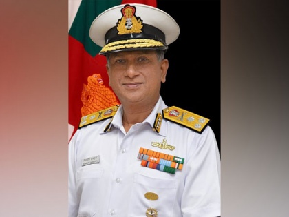 Eastern Naval Command chief reviews Passing Out Parade, awards 'Wings' to pilots | Eastern Naval Command chief reviews Passing Out Parade, awards 'Wings' to pilots