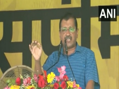 "Today in Delhi, tomorrow it will be brought in other states": Kejriwal attacks Centre on Ordinance row | "Today in Delhi, tomorrow it will be brought in other states": Kejriwal attacks Centre on Ordinance row