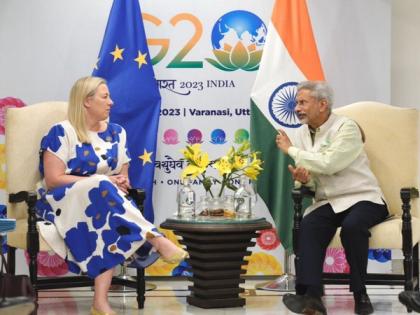 Jaishankar, EU Commissioner discuss how to synergise Global Gateway with development initiatives | Jaishankar, EU Commissioner discuss how to synergise Global Gateway with development initiatives