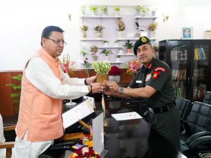 Uttarakhand: Lt Gen NS Raja Subramani meets CM Pushkar Singh Dhami | Uttarakhand: Lt Gen NS Raja Subramani meets CM Pushkar Singh Dhami