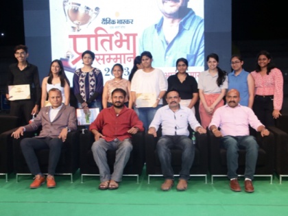 Renowned educator Anand Kumar, founder of 'Super 30,' pays a visit to Avantika University in Ujjain | Renowned educator Anand Kumar, founder of 'Super 30,' pays a visit to Avantika University in Ujjain