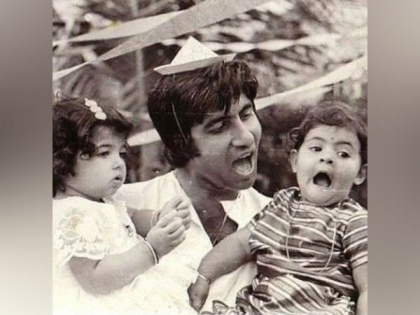 Amitabh Bachchan shares childhood picture of Twinkle Khanna with Shweta Bachchan | Amitabh Bachchan shares childhood picture of Twinkle Khanna with Shweta Bachchan