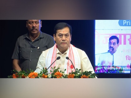 Union Minister Sonowal holds meet, reviews preparedness for Cyclone 'Biparjoy' | Union Minister Sonowal holds meet, reviews preparedness for Cyclone 'Biparjoy'