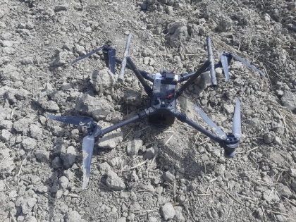 Punjab: BSF recovers Pakistani drone in Tarn Taran | Punjab: BSF recovers Pakistani drone in Tarn Taran