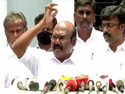 "Senthil Balaji should recieve an Oscar for his acting," says AIADMK leader Jayakumar | "Senthil Balaji should recieve an Oscar for his acting," says AIADMK leader Jayakumar "Senthil Balaji should recieve an Oscar for his acting," says AIADMK leader Jayakumar | "Senthil Balaji should recieve an Oscar for his acting," says AIADMK leader Jayakumar