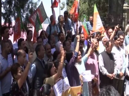 Chamba murder: BJP leaders stage protest, demand NIA probe | Chamba murder: BJP leaders stage protest, demand NIA probe