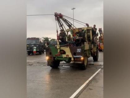 Army rescue team saves 9 civilians including children stranded at inundated bridge in Rajasthan's Jalore | Army rescue team saves 9 civilians including children stranded at inundated bridge in Rajasthan's Jalore