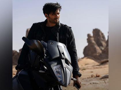 Did you know Ali Fazal learned dirt biking for 'Kandahar? | Did you know Ali Fazal learned dirt biking for 'Kandahar?