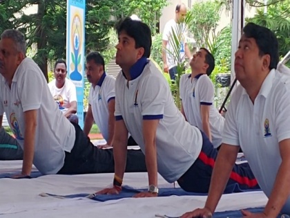 AAI celebrates 9th International Yoga Day at Rajiv Gandhi Bhawan | AAI celebrates 9th International Yoga Day at Rajiv Gandhi Bhawan