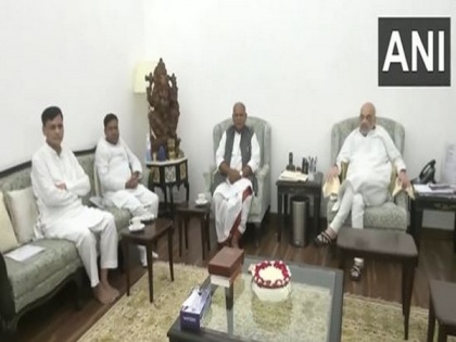 Hindustani Awam Morcha leader Jitan Ram Manjhi meets Amit Shah | Hindustani Awam Morcha leader Jitan Ram Manjhi meets Amit Shah