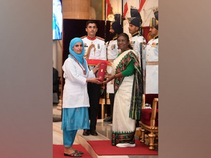 President Droupadi Murmu presents National Florence Nightingale Awards 2022-23 | President Droupadi Murmu presents National Florence Nightingale Awards 2022-23