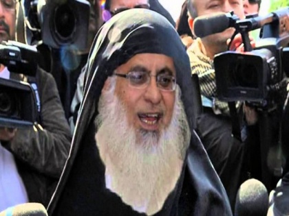 Lal Masjid cleric Maulana Abdul Aziz booked over terror charges after 'open fire' | Lal Masjid cleric Maulana Abdul Aziz booked over terror charges after 'open fire'