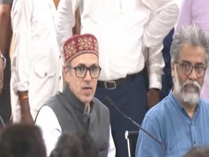 "There were discussions about democracy in US...why this democracy doesn't reach J-K": Omar Abdullah after opposition meet | "There were discussions about democracy in US...why this democracy doesn't reach J-K": Omar Abdullah after opposition meet