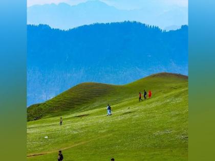 Jammu and Kashmir: Jabi Toti, a beautiful tourist spot in Poonch | Jammu and Kashmir: Jabi Toti, a beautiful tourist spot in Poonch Jammu and Kashmir: Jabi Toti, a beautiful tourist spot in Poonch | Jammu and Kashmir: Jabi Toti, a beautiful tourist spot in Poonch