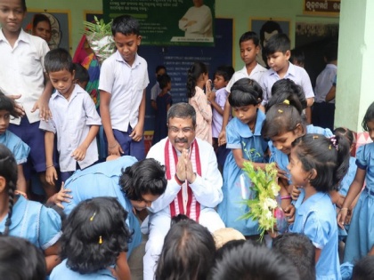 Union Minister Dharmendra Pradhan visits his primary school at Odisha | Union Minister Dharmendra Pradhan visits his primary school at Odisha